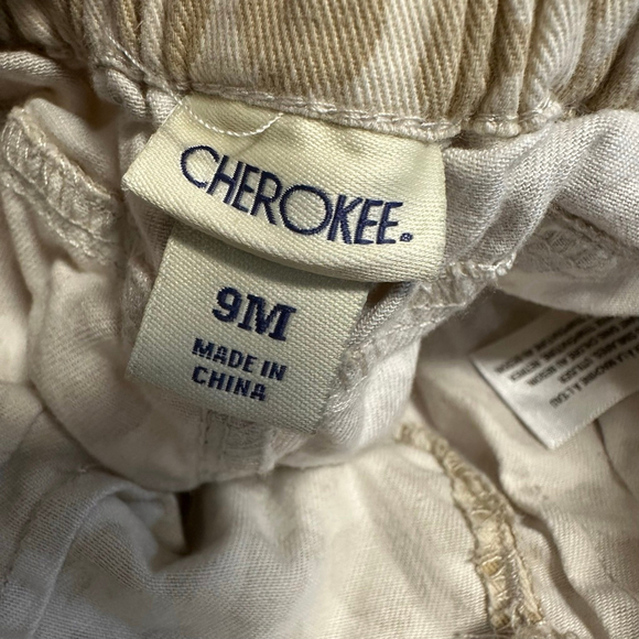 Baby Girl 9 Months Clothing Bundle Lot of 4 // 2 pants 1 short 1 skirt - Picture 7 of 10